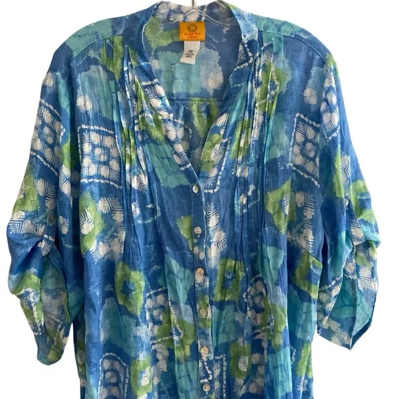 Ruby Rd. | Colorful Button-Up Blouse - Picture 2 of 14